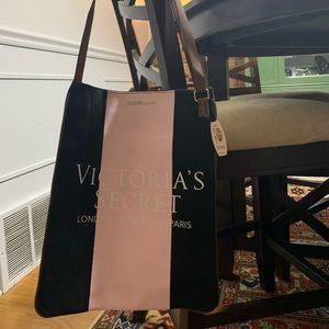 Victoria’s Secret Tote/Purse!  New with tags!